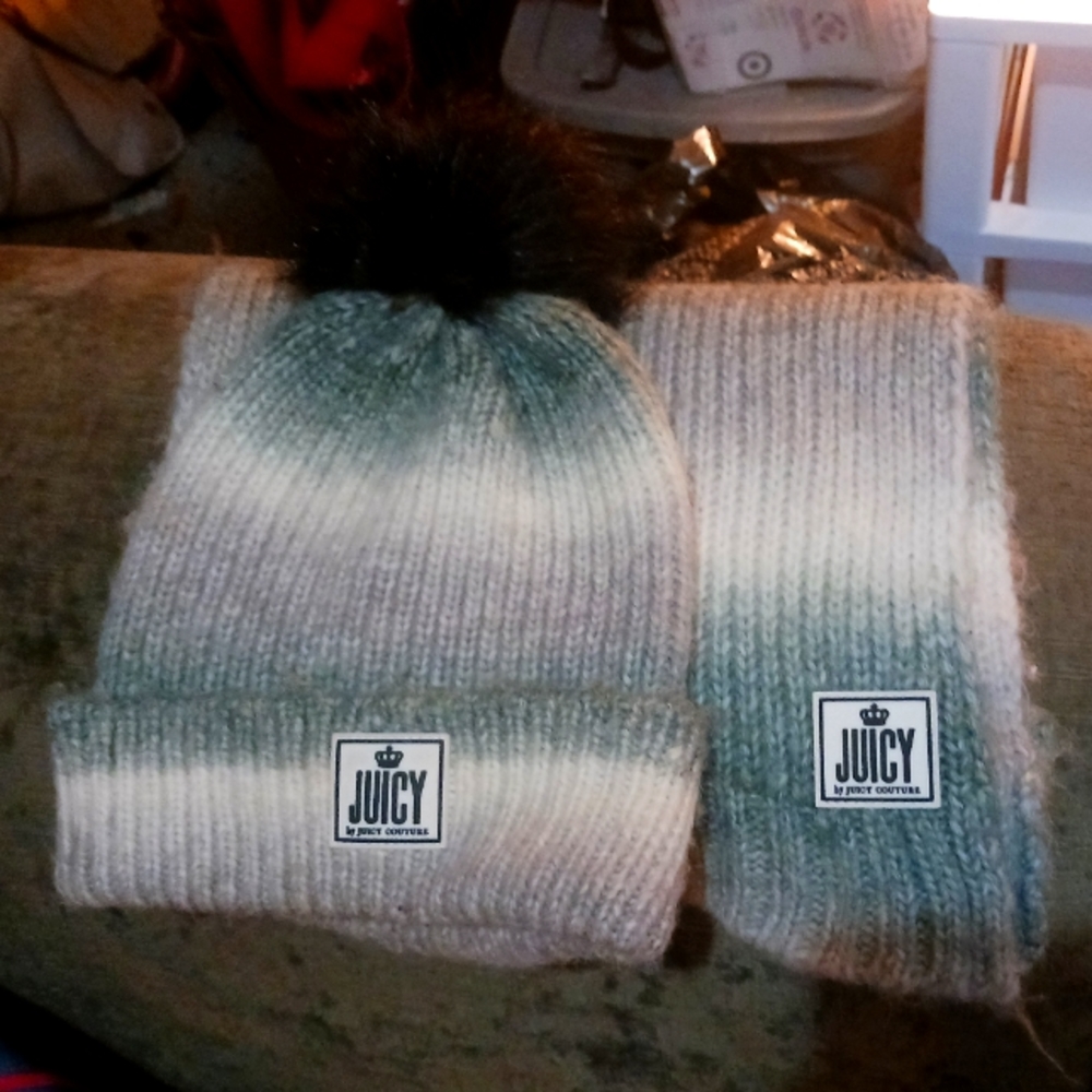 Juicy Couture Gray/White/Black Gradient  Pom Beanie & Scarf Set